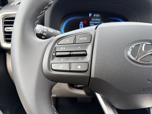 New 2026 Hyundai Venue SEL FWD image 22