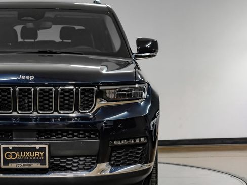 Used 2023 Jeep Grand Cherokee L Limited AWD/4WD image 52