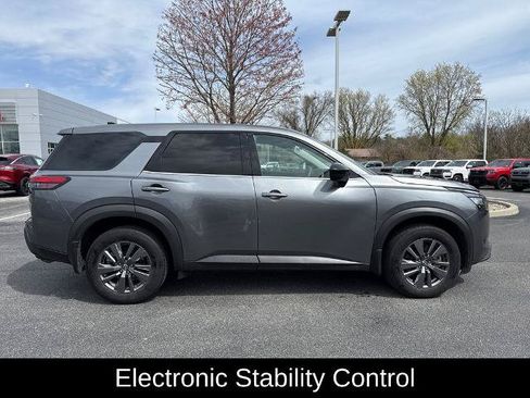 Certified 2024 Nissan Pathfinder S AWD/4WD image 13