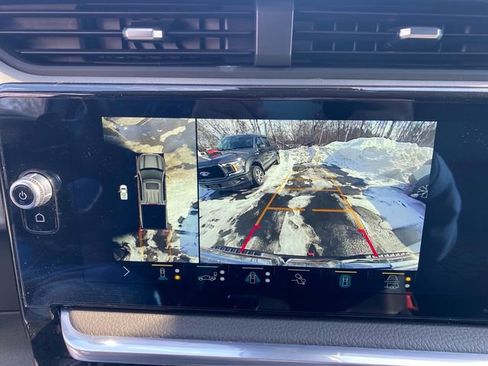 Used 2022 GMC Sierra 1500 Denali w/ Denali Reserve Package image 17