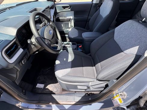 New 2026 Ford Maverick XLT FWD image 19