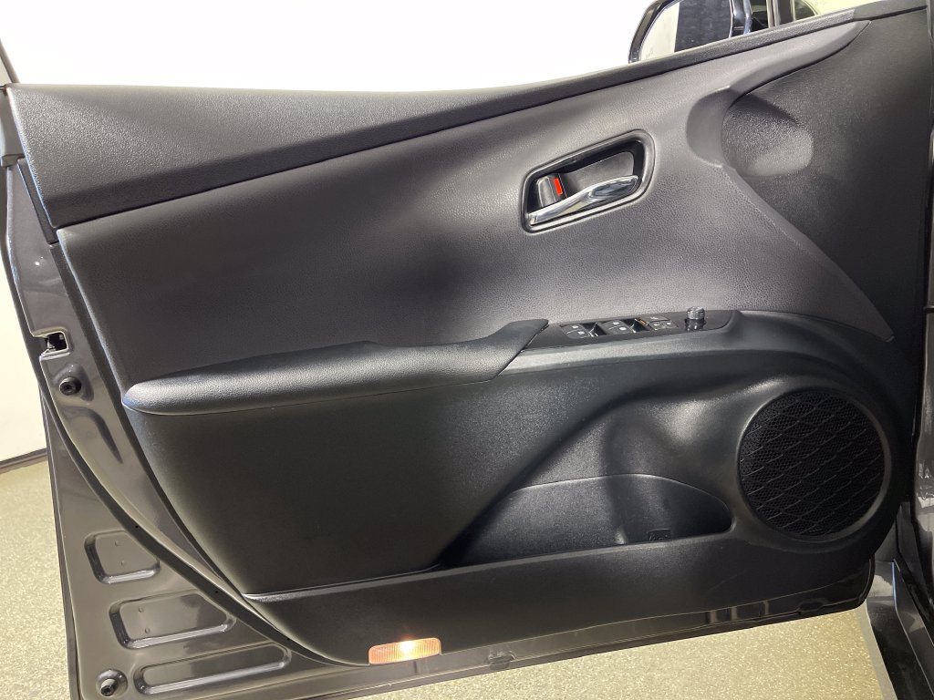 Certified 2018 Toyota Prius Two w/ Prius Two Safety Plus Package FWD image 17