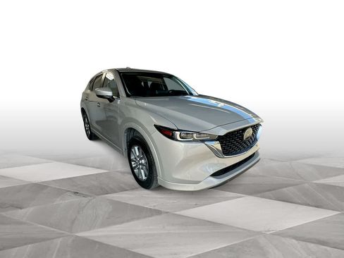 Used 2024 MAZDA CX-5 AWD 2.5 S w/ Select Package image 2