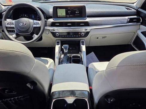 Used 2020 Kia Telluride EX FWD image 9