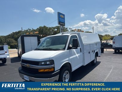 New 2025 Chevrolet Express 3500 w/ Power Convenience Package