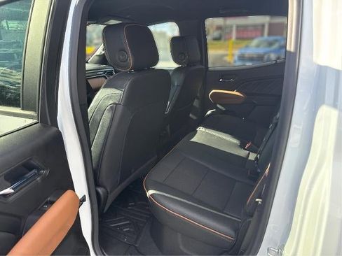 New 2026 GMC Canyon AT4 image 12