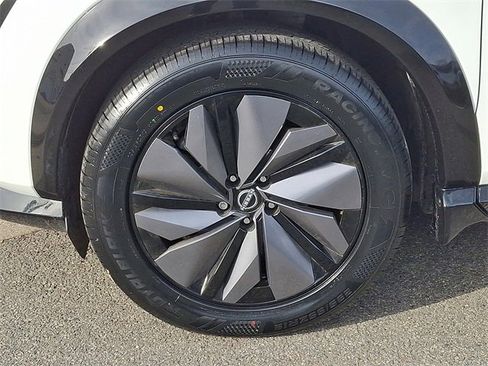 Used 2024 Nissan Ariya FWD image 8