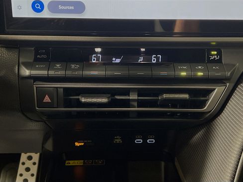 Used 2026 Toyota Camry SE w/ Multimedia Upgrade Package FWD image 26