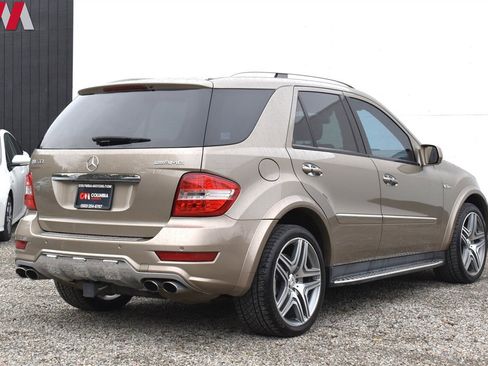 Used 2009 Mercedes-Benz ML 63 AMG 4MATIC image 5