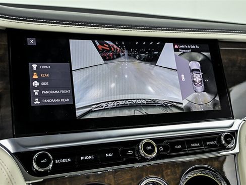Used 2022 Bentley Continental GT AWD/4WD image 36