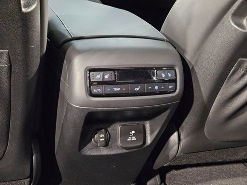 Used 2025 Hyundai Palisade Calligraphy AWD/4WD image 37