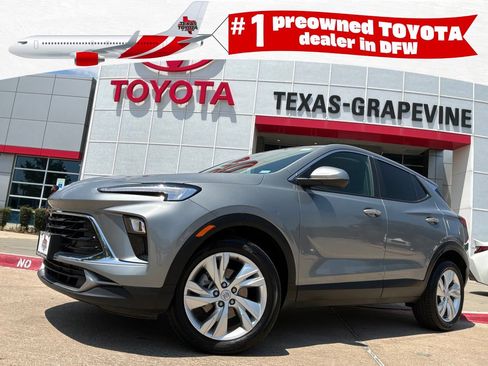 Used 2025 Buick Encore GX Preferred FWD image 1