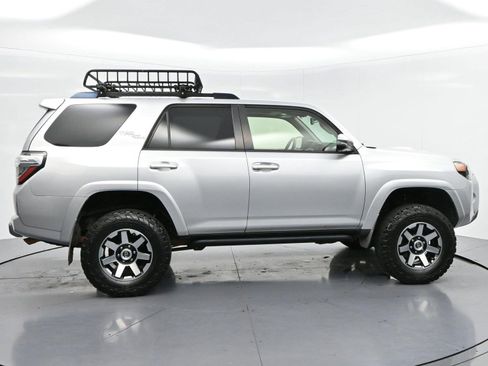 Used 2019 Toyota 4Runner TRD Off-Road Premium AWD/4WD image 8
