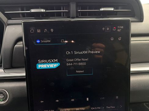 Used 2025 GMC Terrain Elevation image 26