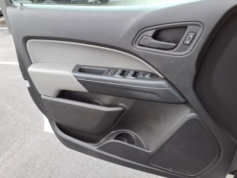 Used 2020 Chevrolet Colorado W/T w/ WT Convenience Package image 13