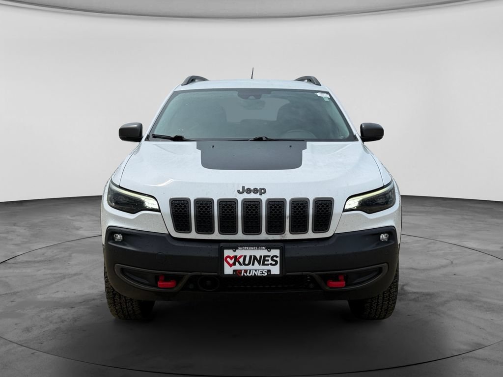 Used 2019 Jeep Cherokee Trailhawk AWD/4WD image 4