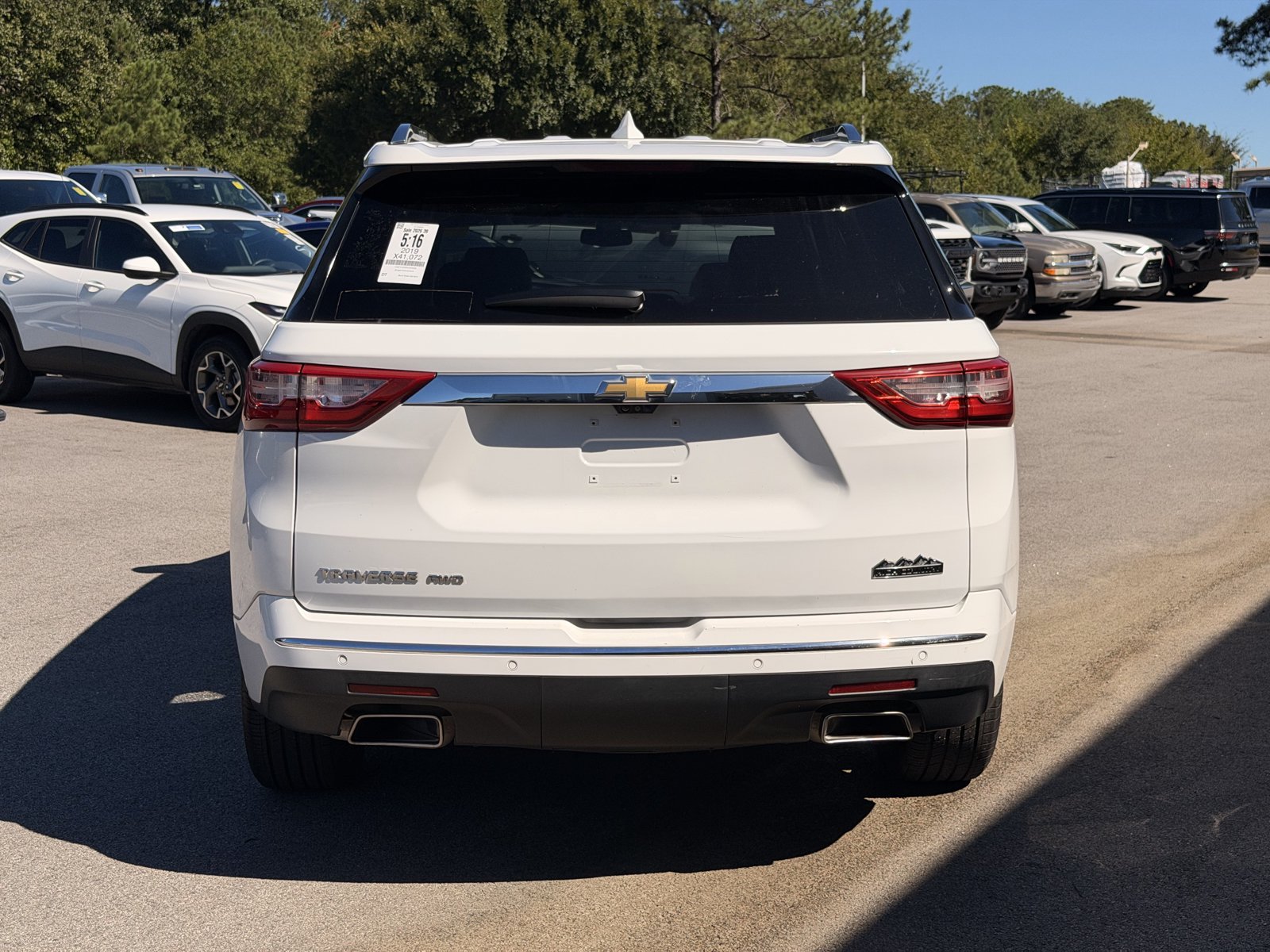 Used 2019 Chevrolet Traverse High Country w/ LPO, Floor Liner Package AWD/4WD image 11