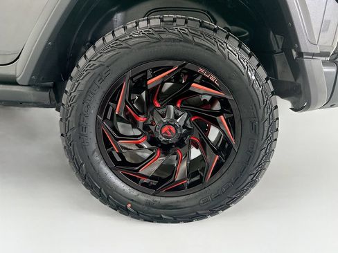 Used 2021 Jeep Wrangler Unlimited Rubicon AWD/4WD image 30