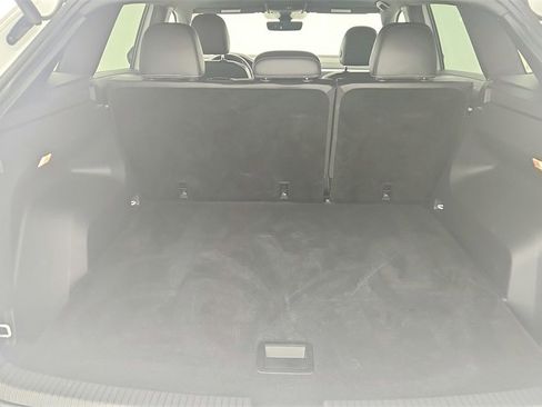 Used 2022 Volkswagen Atlas Cross Sport SEL R-Line image 37