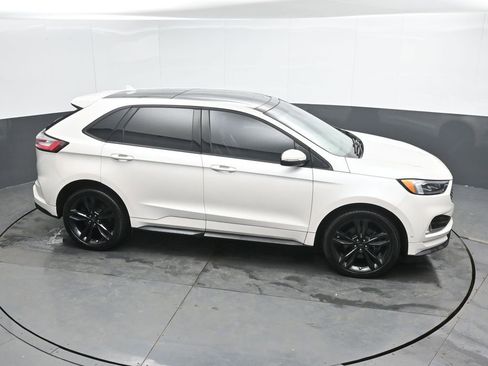Used 2019 Ford Edge ST w/ Equipment Group 401A image 13