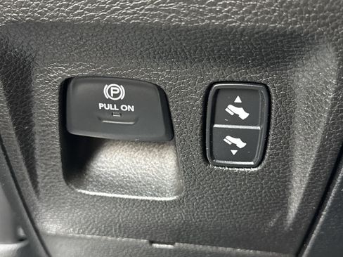 Used 2021 RAM 1500 Laramie image 41