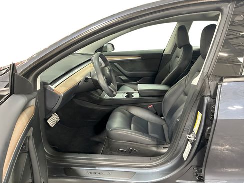 Certified 2023 Tesla Model 3 Performance AWD/4WD image 9