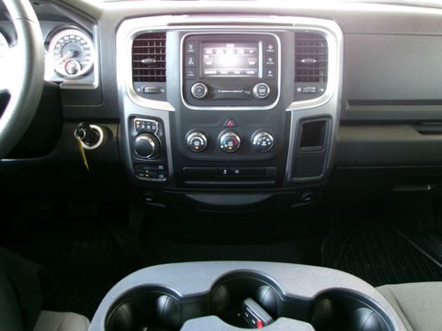 Used 2024 RAM 1500 Classic SLT AWD/4WD image 10