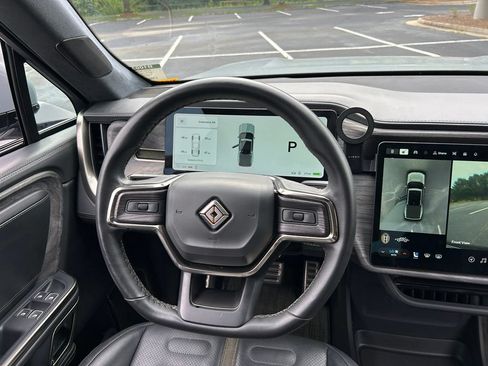 Used 2022 Rivian R1T Adventure AWD/4WD image 28
