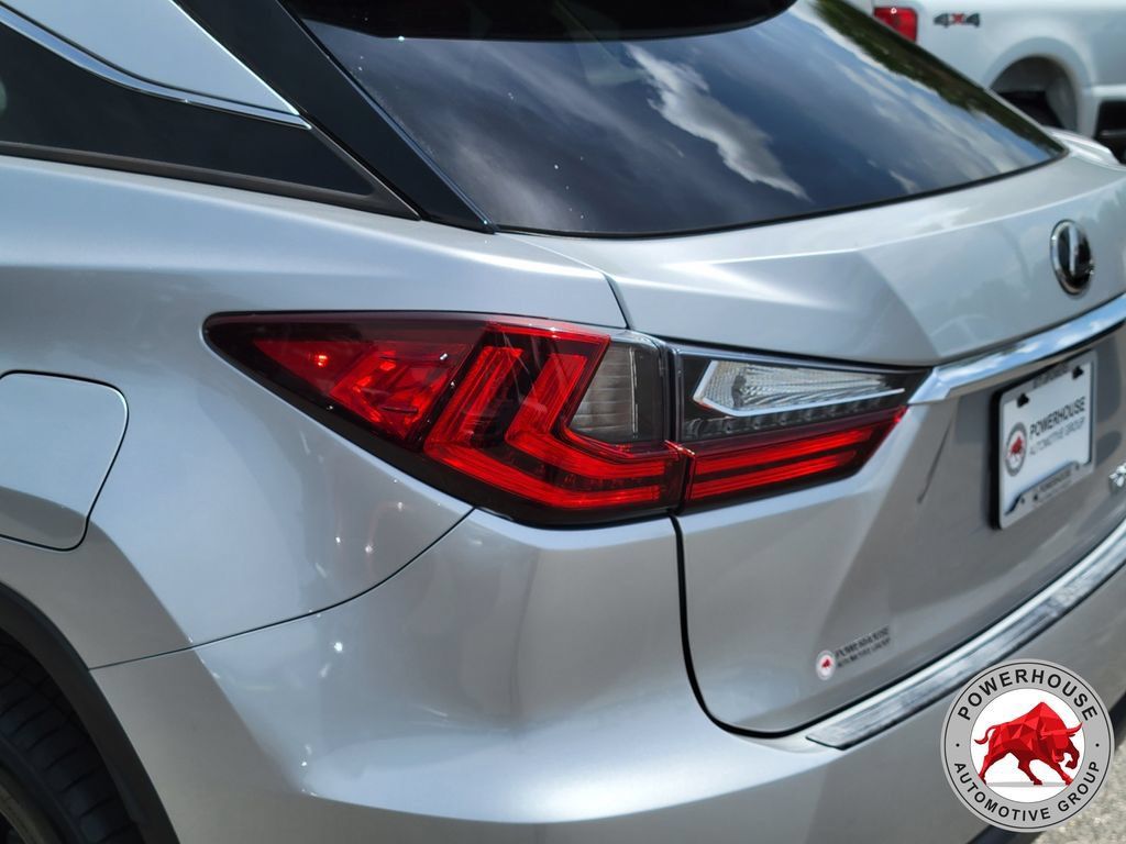 Used 2017 Lexus RX 350 FWD w/ Premium Package image 12
