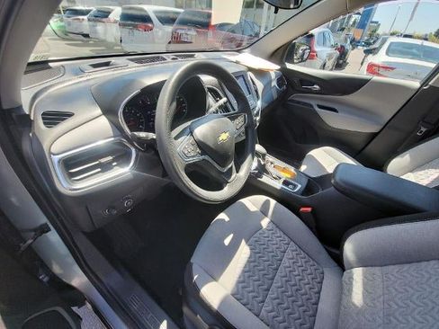Used 2024 Chevrolet Equinox LS w/ LPO, Floor Liner Package FWD image 10
