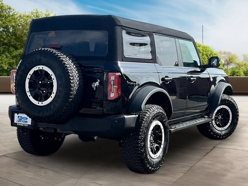 Used 2024 Ford Bronco Outer Banks w/ Sasquatch Package AWD/4WD image 2