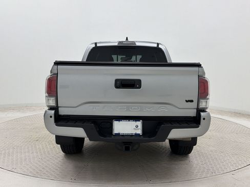 Used 2023 Toyota Tacoma TRD Sport w/ Advanced Technology Package AWD/4WD image 10