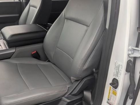 Used 2022 Ford F150 Lightning Pro image 15