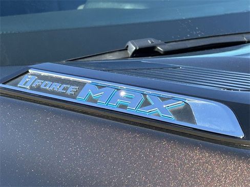 Used 2024 Toyota Tundra Limited w/ Power Package image 11