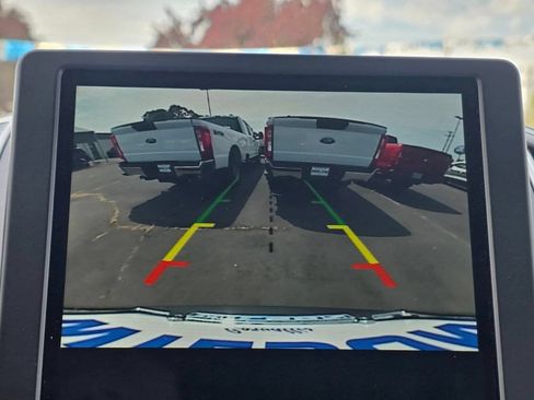 Used 2023 Ford Edge SE AWD/4WD image 13
