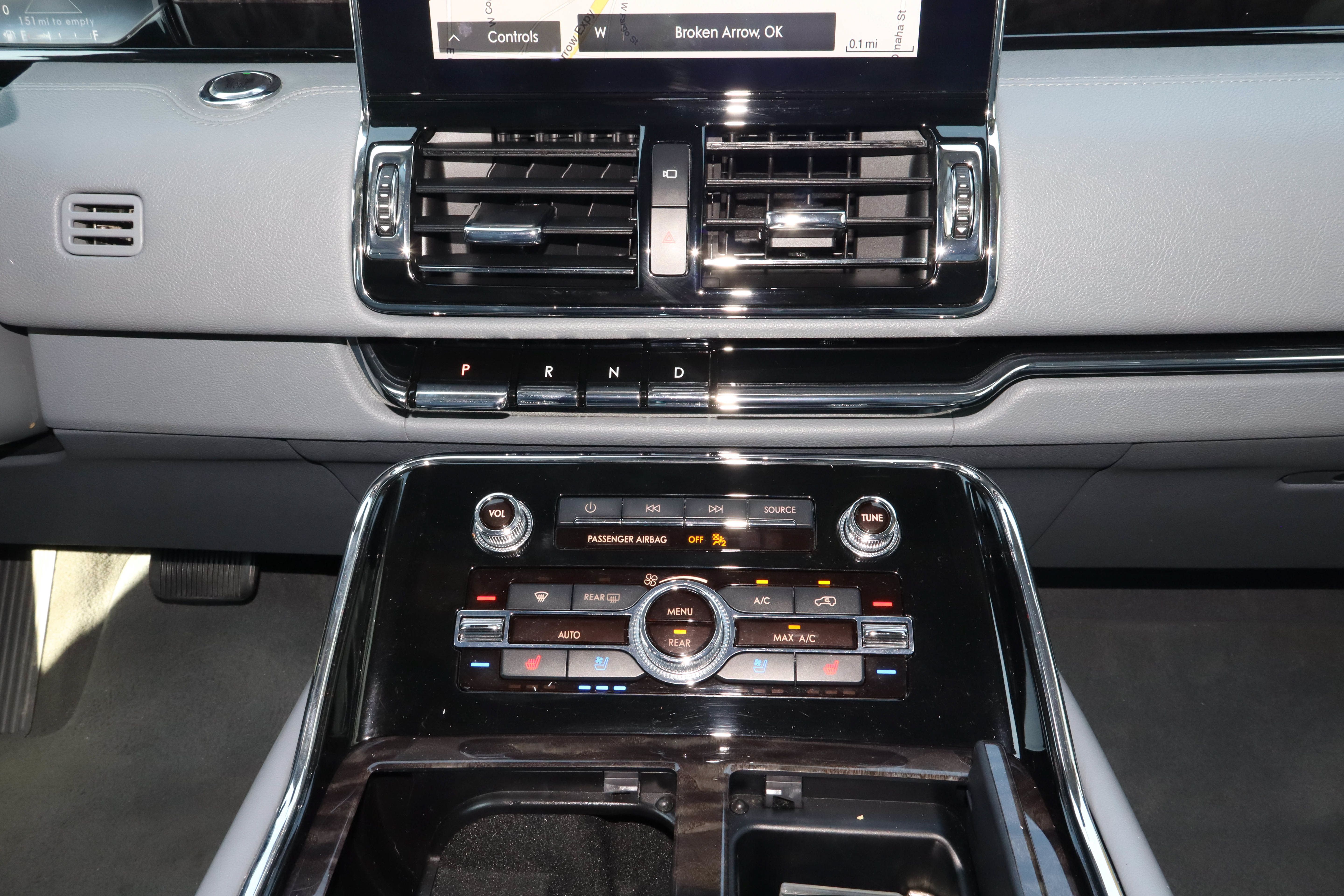 Used 2021 Lincoln Navigator Reserve AWD/4WD image 24