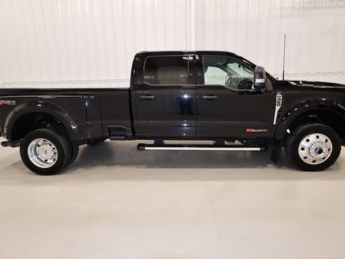 Certified 2024 Ford F450 XLT w/ 360-Degree Camera Package image 2