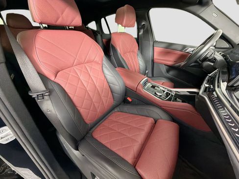 Certified 2024 BMW X6 xDrive40i w/ Premium Package image 30