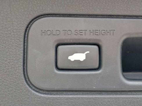 Used 2024 Honda Pilot EX-L image 13