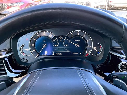 Used 2019 BMW 530i image 25