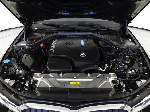 Used 2022 BMW 330e w/ Driving Assistance Package image 6