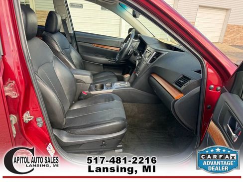 Used 2014 Subaru Outback 2.5i Limited w/ Moonroof Package image 18