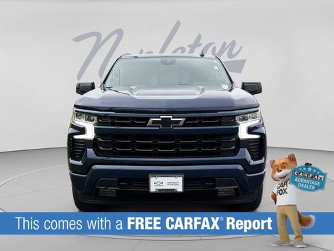 Used 2023 Chevrolet Silverado 1500 RST AWD/4WD image 2