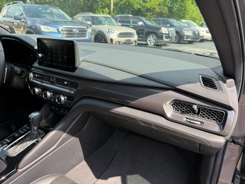 Used 2024 Acura Integra A-Spec FWD image 15
