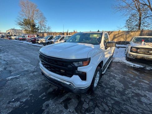 Used 2024 Chevrolet Silverado 1500 W/T w/ WT Fleet Convenience Package image 3