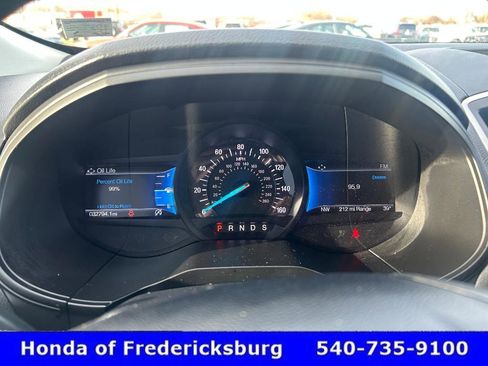 Used 2022 Ford Edge SE w/ Black Appearance Package image 16