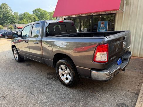 Used 2019 RAM 1500 Big Horn AWD/4WD image 6