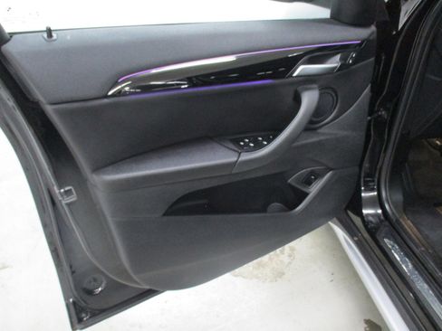 Used 2021 BMW X1 xDrive28i w/ Convenience Package image 12