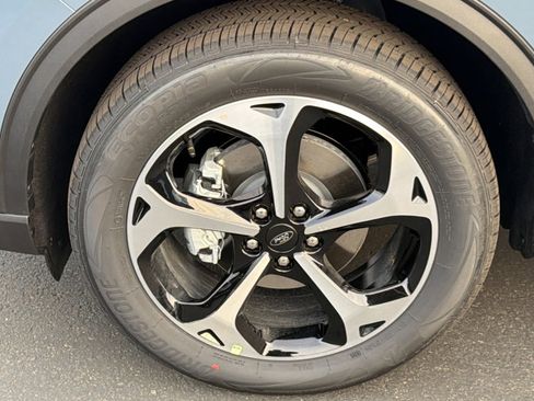 New 2026 Ford Escape ST-Line Select w/ Equipment Group 401A image 9