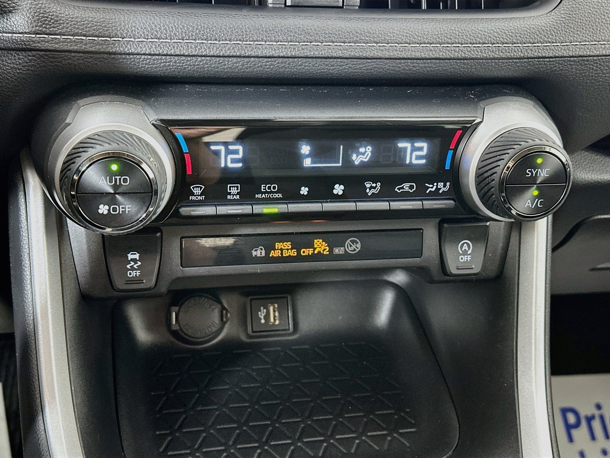 Certified 2025 Toyota RAV4 XLE AWD/4WD image 15